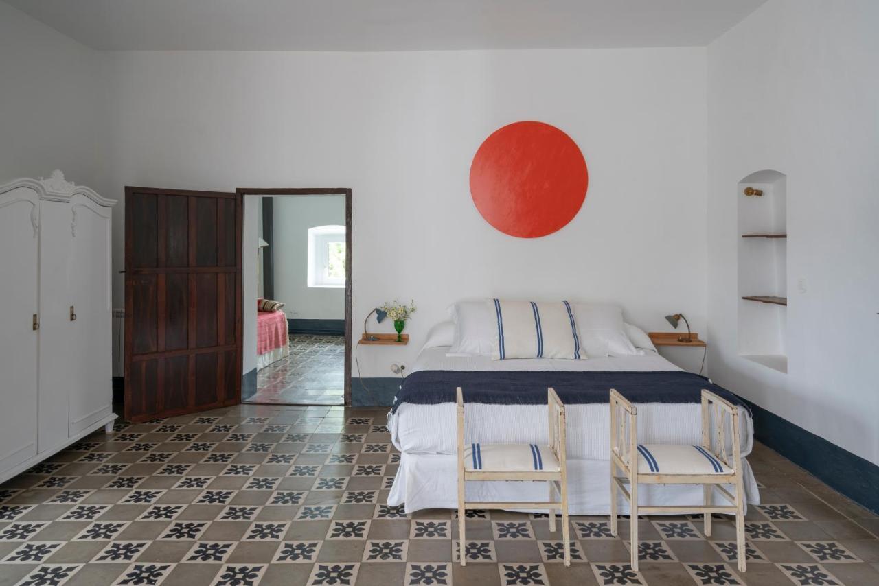Double Room 02